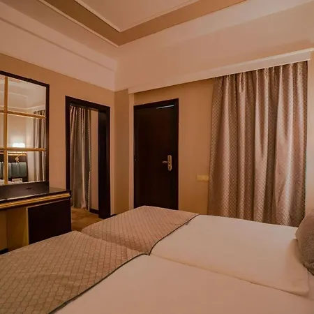 Royal Atlantis & Hotel 5*