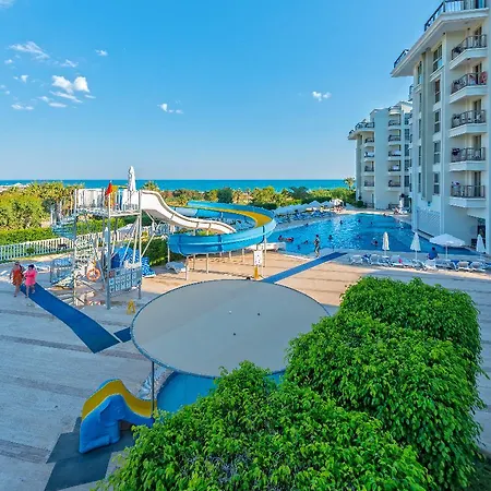 Hotel Royal Atlantis & 5*